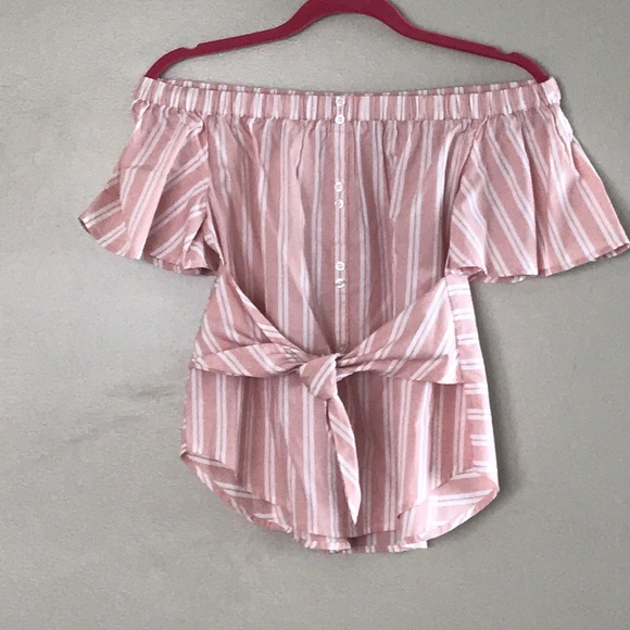 Off the shoulder top - Picture 2 of 5